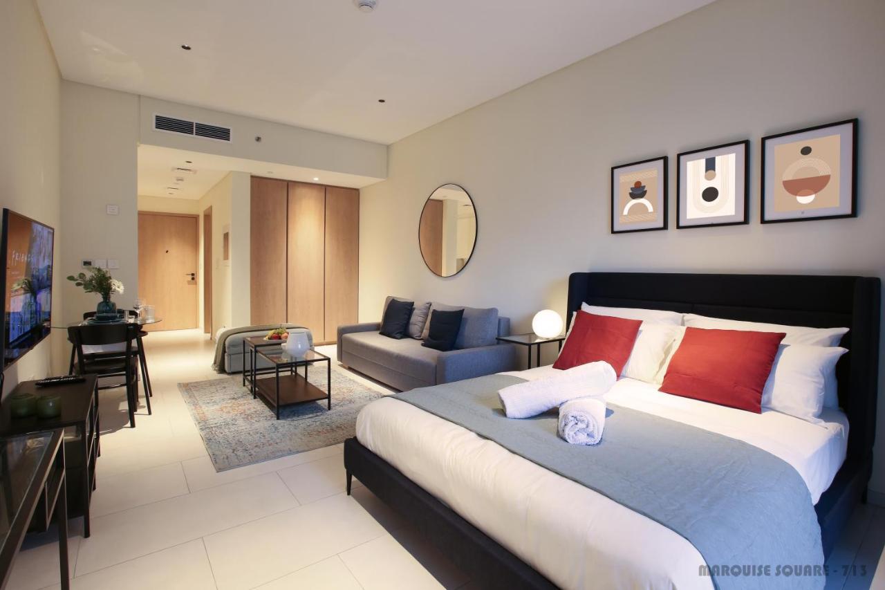Luxury Studios With Burj Khalifa Or Canal View In Downtown - Marquise Square Tower Dubai Dış mekan fotoğraf