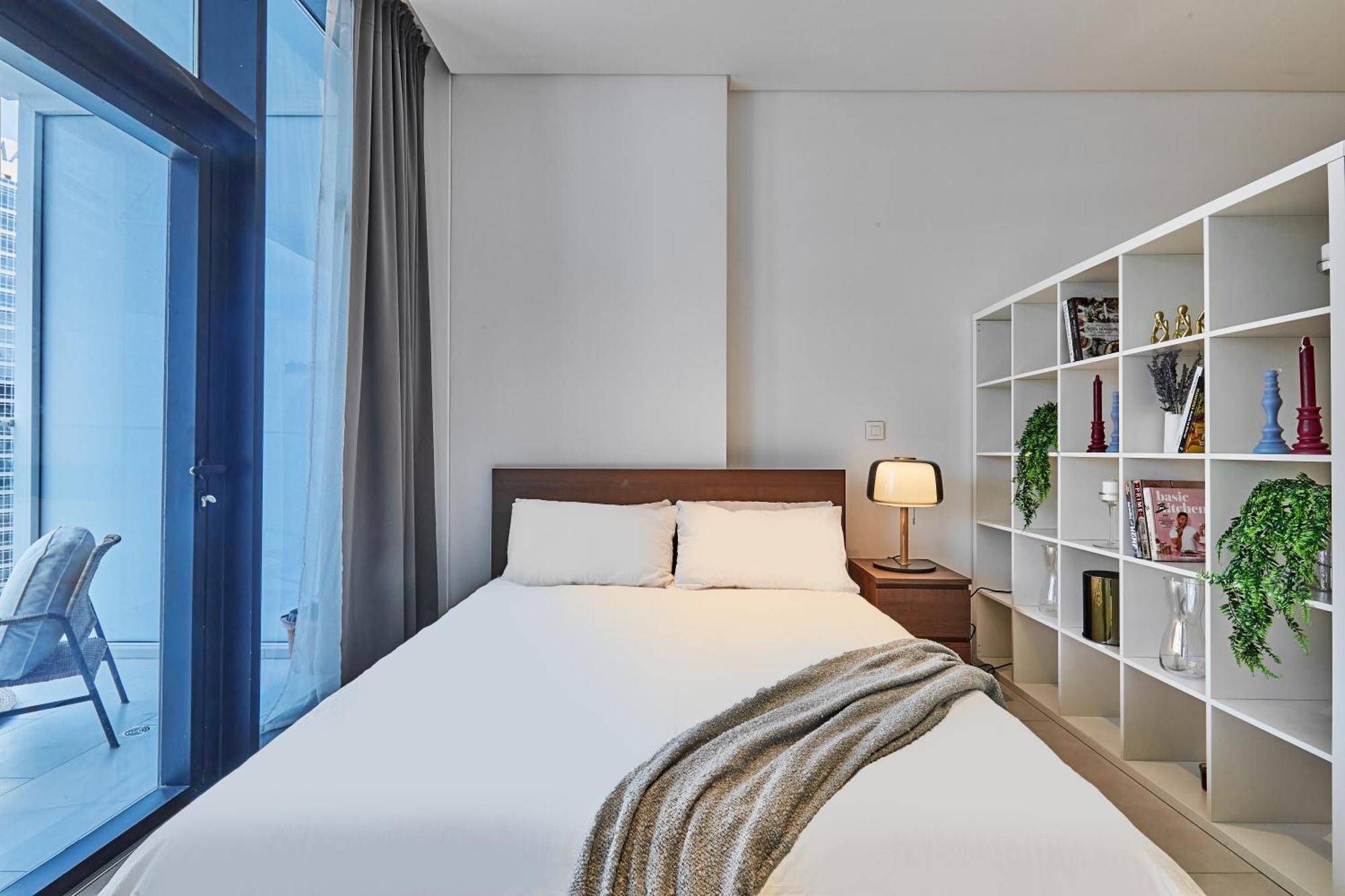 Luxury Studios With Burj Khalifa Or Canal View In Downtown - Marquise Square Tower Dubai Dış mekan fotoğraf