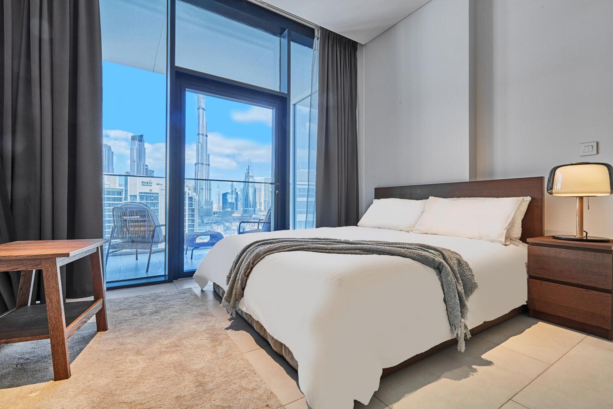 Luxury Studios With Burj Khalifa Or Canal View In Downtown - Marquise Square Tower Dubai Dış mekan fotoğraf