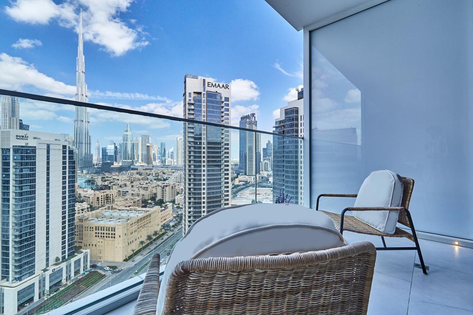Luxury Studios With Burj Khalifa Or Canal View In Downtown - Marquise Square Tower Dubai Dış mekan fotoğraf