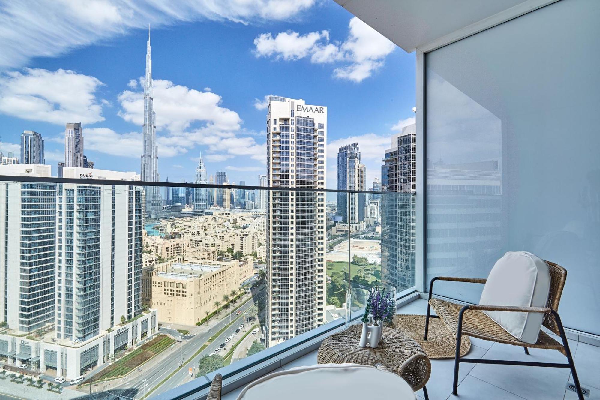 Luxury Studios With Burj Khalifa Or Canal View In Downtown - Marquise Square Tower Dubai Dış mekan fotoğraf