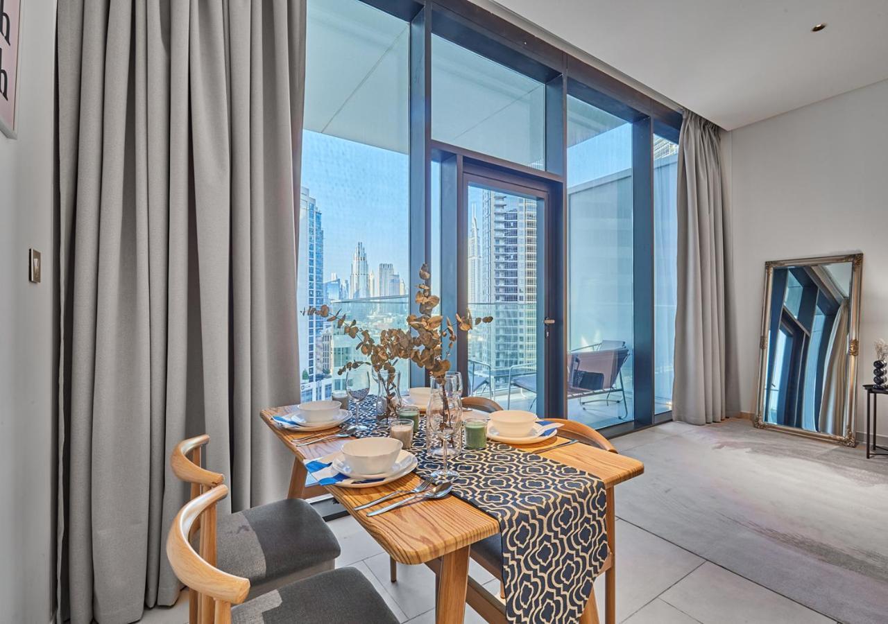 Luxury Studios With Burj Khalifa Or Canal View In Downtown - Marquise Square Tower Dubai Dış mekan fotoğraf
