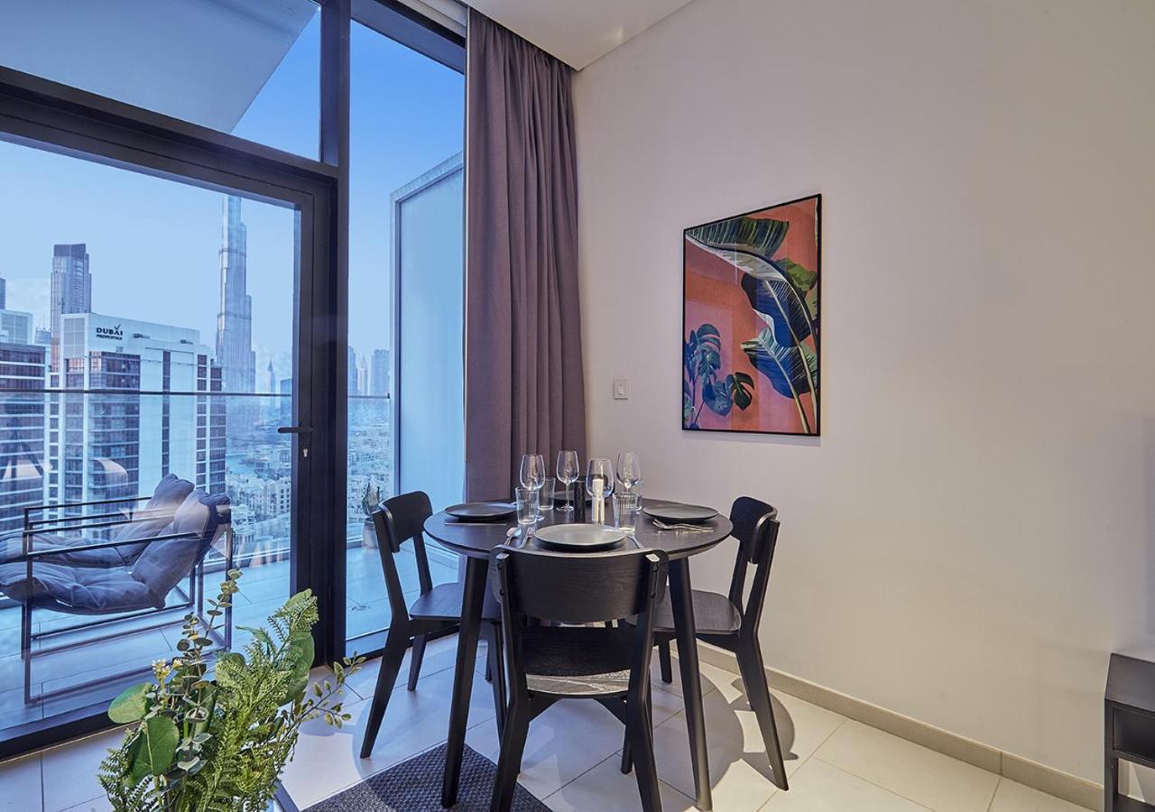 Luxury Studios With Burj Khalifa Or Canal View In Downtown - Marquise Square Tower Dubai Dış mekan fotoğraf
