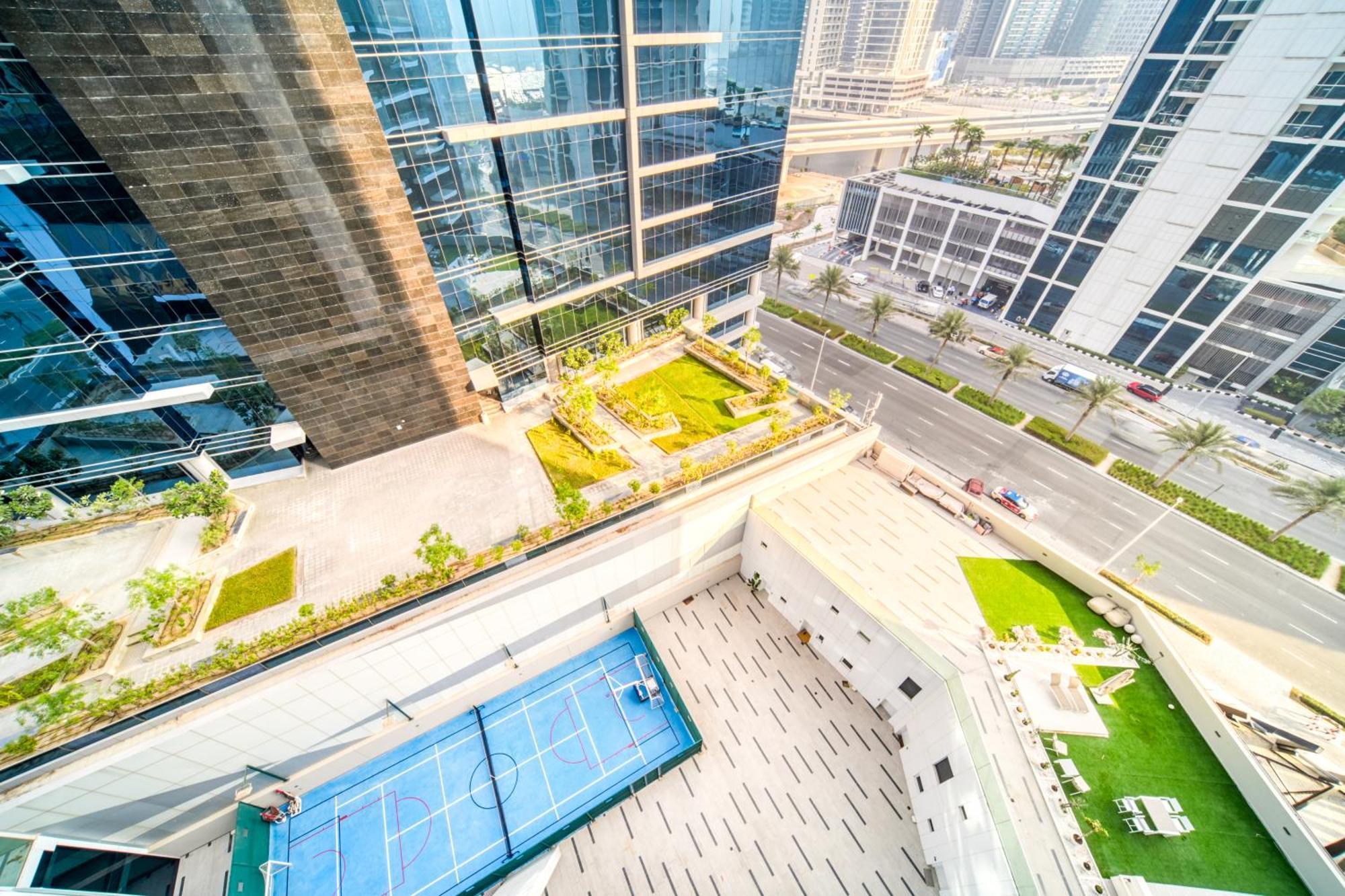 Luxury Studios With Burj Khalifa Or Canal View In Downtown - Marquise Square Tower Dubai Dış mekan fotoğraf