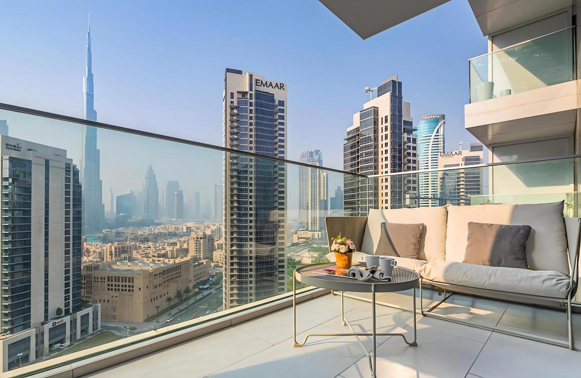 Luxury Studios With Burj Khalifa Or Canal View In Downtown - Marquise Square Tower Dubai Dış mekan fotoğraf